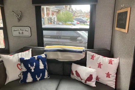 2022 Open Range 26bhs Travel Trailer