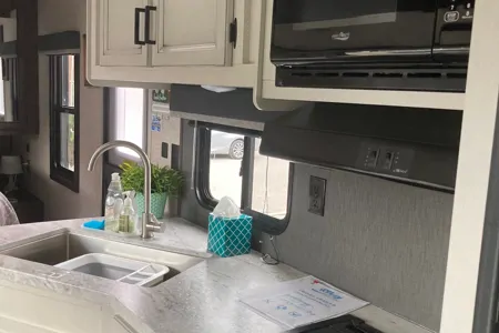 2022 Open Range 26bhs Travel Trailer