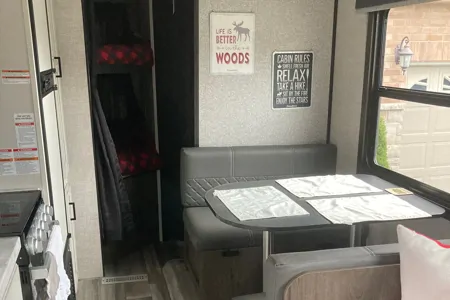 2022 Open Range 26bhs Travel Trailer