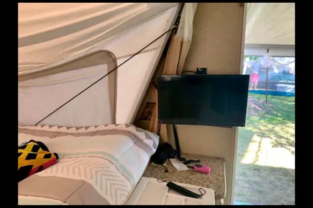 Jaimie's Starcraft Star travel 18SB Hybrid