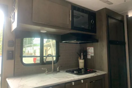 Kelsey's Viking 17BH  Travel Trailer