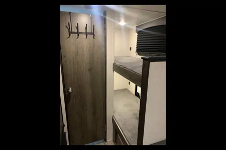 Kelsey's Viking 17BH  Travel Trailer