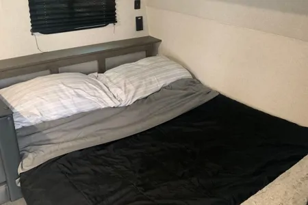 Kelsey's Viking 17BH  Travel Trailer