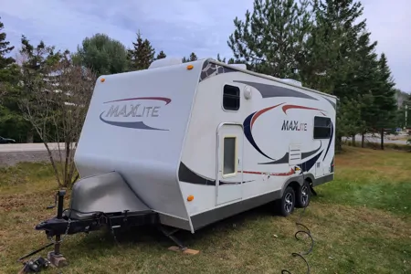 R-vision Maxlite RS23r Travel Trailer
