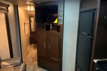 Forest River Cherokee Grey Wolf 29VT Travel Trailer