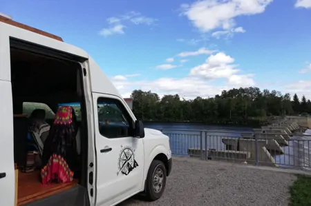 Marc-André's Nissan NV 2500 Class B