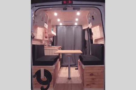 Marc-André's Nissan NV 2500 Class B