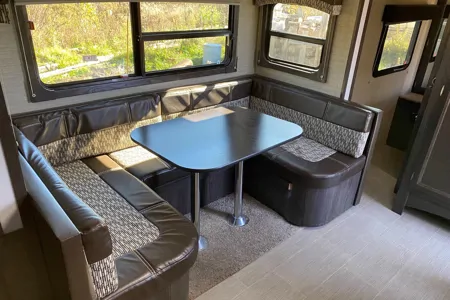 Jean-Luc Dutchmen 240bhsl Roulotte