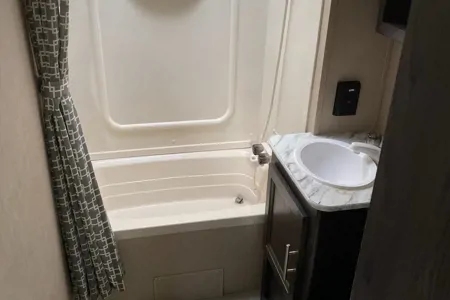 Jean-Luc Dutchmen 240bhsl Roulotte