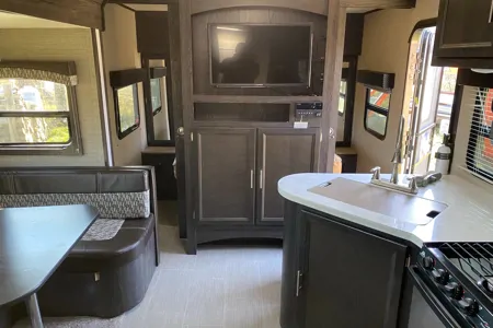 Jean-Luc Dutchmen 240bhsl Roulotte