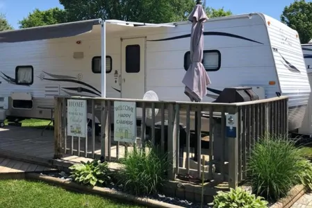 Tristan's Skyline Nomad Travel Trailer