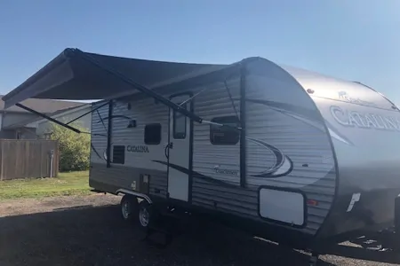 Coachmen Catalina 221 TBS Travel Trailer