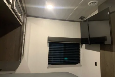 Like new 2021 25' Keystone Cougar, every amenity imaginable!