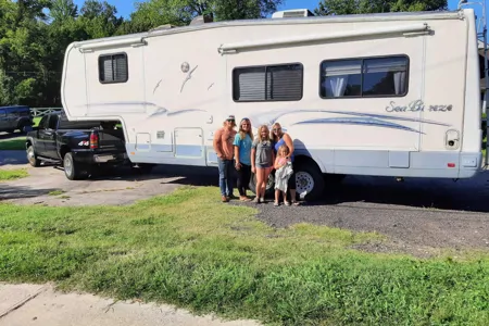 Blaise's National Seabreeze Fifth Wheel