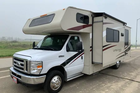 2020 Coachmen - Great for Family Getaways