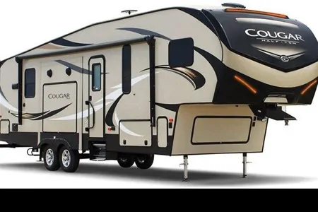 Luxury 2018 Keystone Cougar – Spacious Rear Living RV | Perfect Family Camping