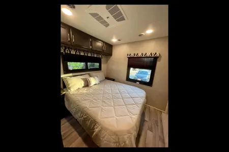 2022 Jayco Redhawk 31F Class C