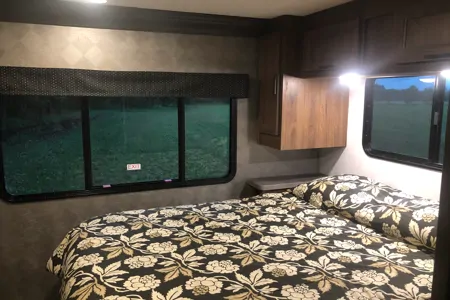 Cedarsquare's 2020 Forest River 3251LE Class C
