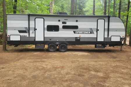 2021 KZ Sportsman Sportsman KZ SE 2821BHSE - YOUR home away from home!