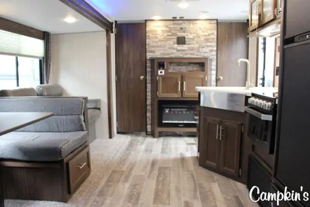 Jen & Lee's Cherokee 2020 274dbh Travel Trailer