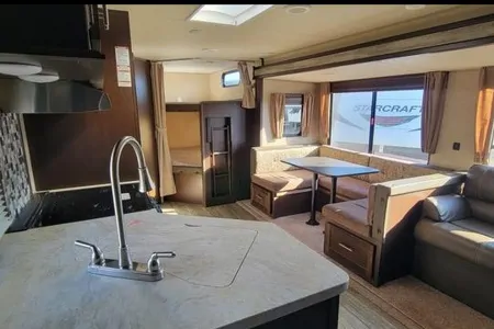 Jen & Lee's Cherokee 2020 274dbh Travel Trailer