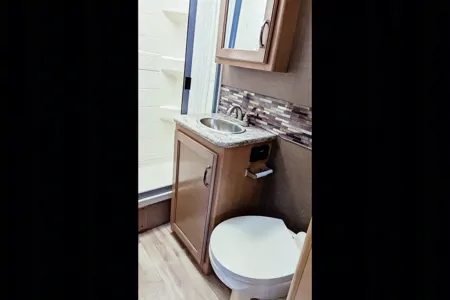 Kinwood's 2019 Thor Motor Coach Four Winds Class C