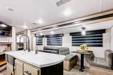 Brian's Forest River Cherokee Alpha Wolf 33BH-L Travel Trailer