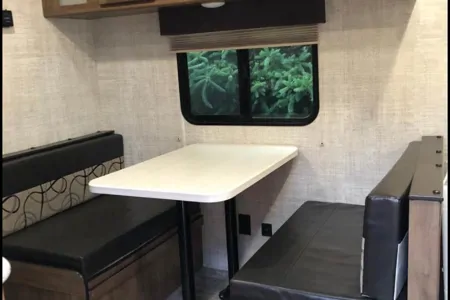 Colin & Erica’s Grand River 19BH Travel Trailer