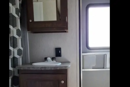 Greg’s 2019 pioneer ds320 Travel Trailer