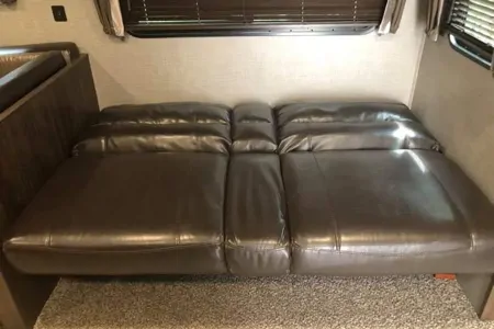 2018 Zinger  Travel Trailer