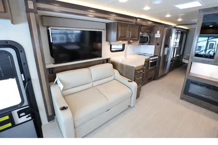 Family & Fun Entegra Coach Vision XL 34G Class A