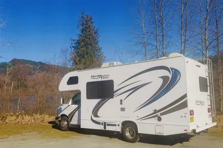 Family 2019 Chevrolet Motorhome - Thor Freedom Elite Class C