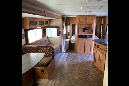 The Glamping Palace Bunkhouse - Edmonton or Ross Haven Pickup