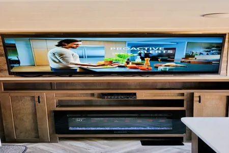 Family Travel Trailer w/bunk bed ( 3 Miles from Strip)