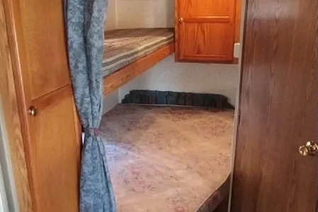 Edward's R-Vision Trail Lite 7212 Travel Trailer