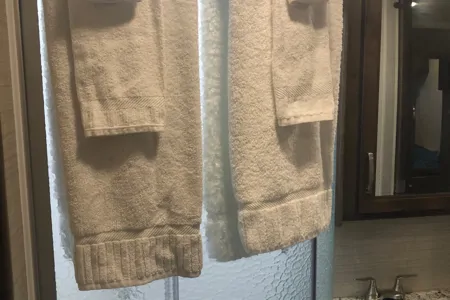 Oscar & Lucy Jayco Redhawk Class C