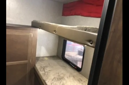 Forest River Cherokee Grey Wolf 29BH Travel Trailer