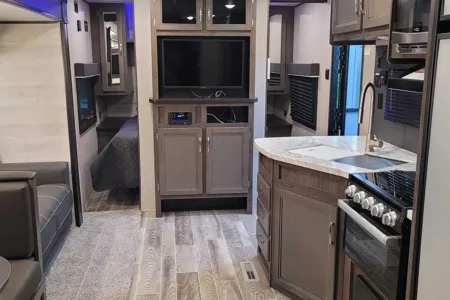 🌟5 Star Travel Trailer- sleeps 8! Comfort and luxury 