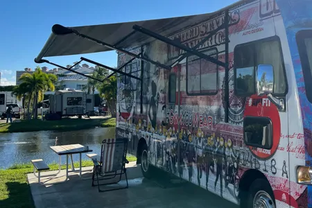 Artistic ACE 29.2 Class A with Rooftop 8'x8' Hangout