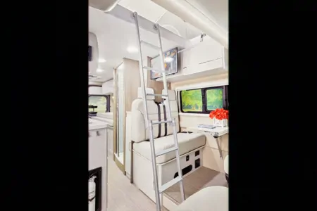 VANTURE _  Thor Tellaro  2022 Classe B