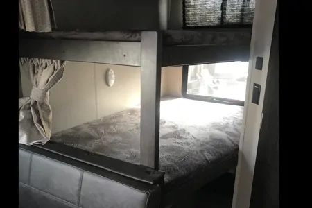 Sarah's and Gavin’s Grand Design Transcend 261BH Travel Trailer