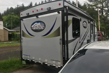 Mt McKinley 819 Toy Hauler