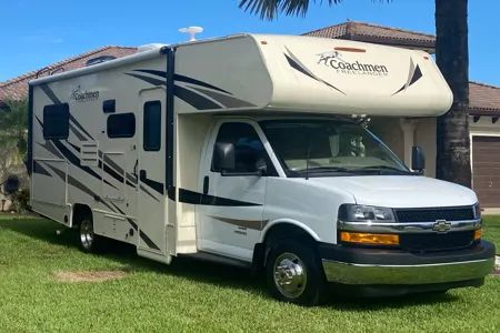  Coachmen 21QB Class C