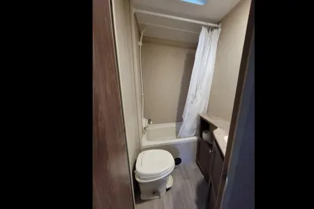 Thorne's Coleman Lantern Travel Trailer