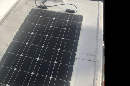 Converted School Bus SKOOLIE fully solar powered SEATS 7!