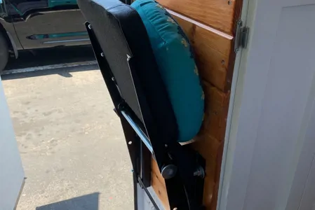 Converted School Bus SKOOLIE fully solar powered SEATS 7!