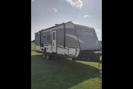 Coleman Lantern 244BH Travel Trailer