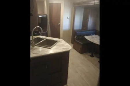 Coleman Lantern 244BH Travel Trailer