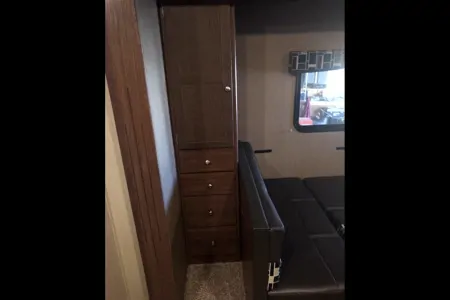 Coleman Lantern 244BH Travel Trailer