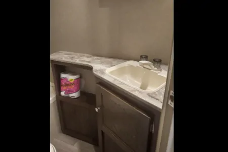 Coleman Lantern 244BH Travel Trailer